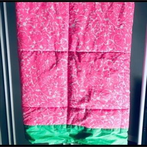 NWOT RARE LILLY PULITZER BEACH BLANKET!!!